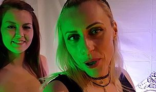 oh my god!! today i had a crazy scene with cindy shine and this was her first lesbian orgasm ever and she screamed her head off! Featuring Brittany Bardot