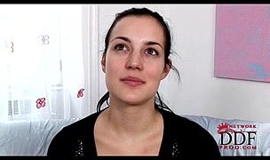 flawless babe shows everything Featuring Carmen Croft